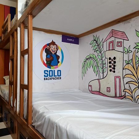 Hostel Solo Backpacker Bombaj Zewnętrze zdjęcie
