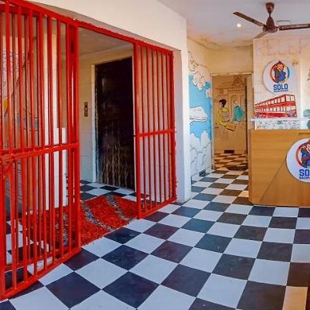 Hostel Solo Backpacker Bombaj Zewnętrze zdjęcie