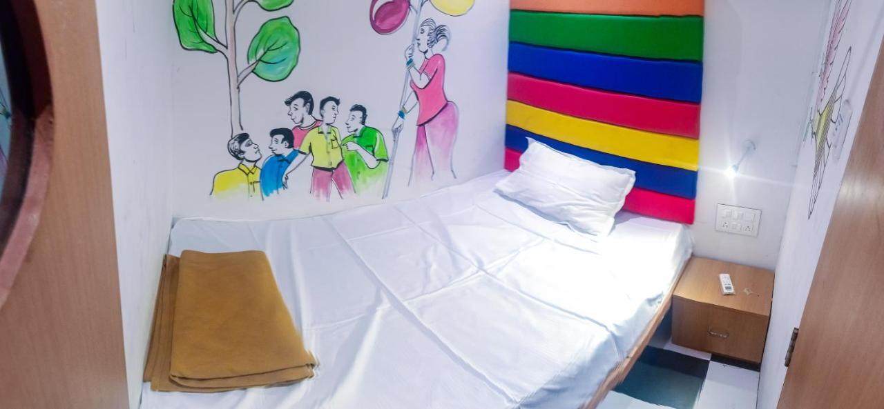 Hostel Solo Backpacker Bombaj Zewnętrze zdjęcie